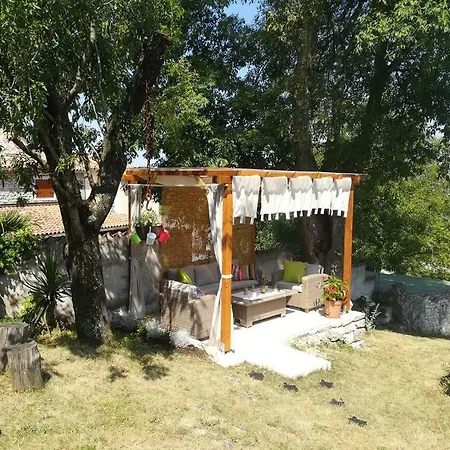 House 1942 Puntera