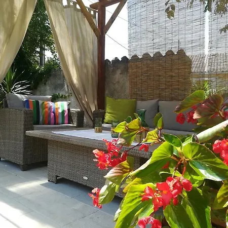 House 1942 * Puntera